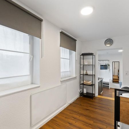Modernes Apartement Am Rhein In Ruhiger Lage Cologne Exterior photo