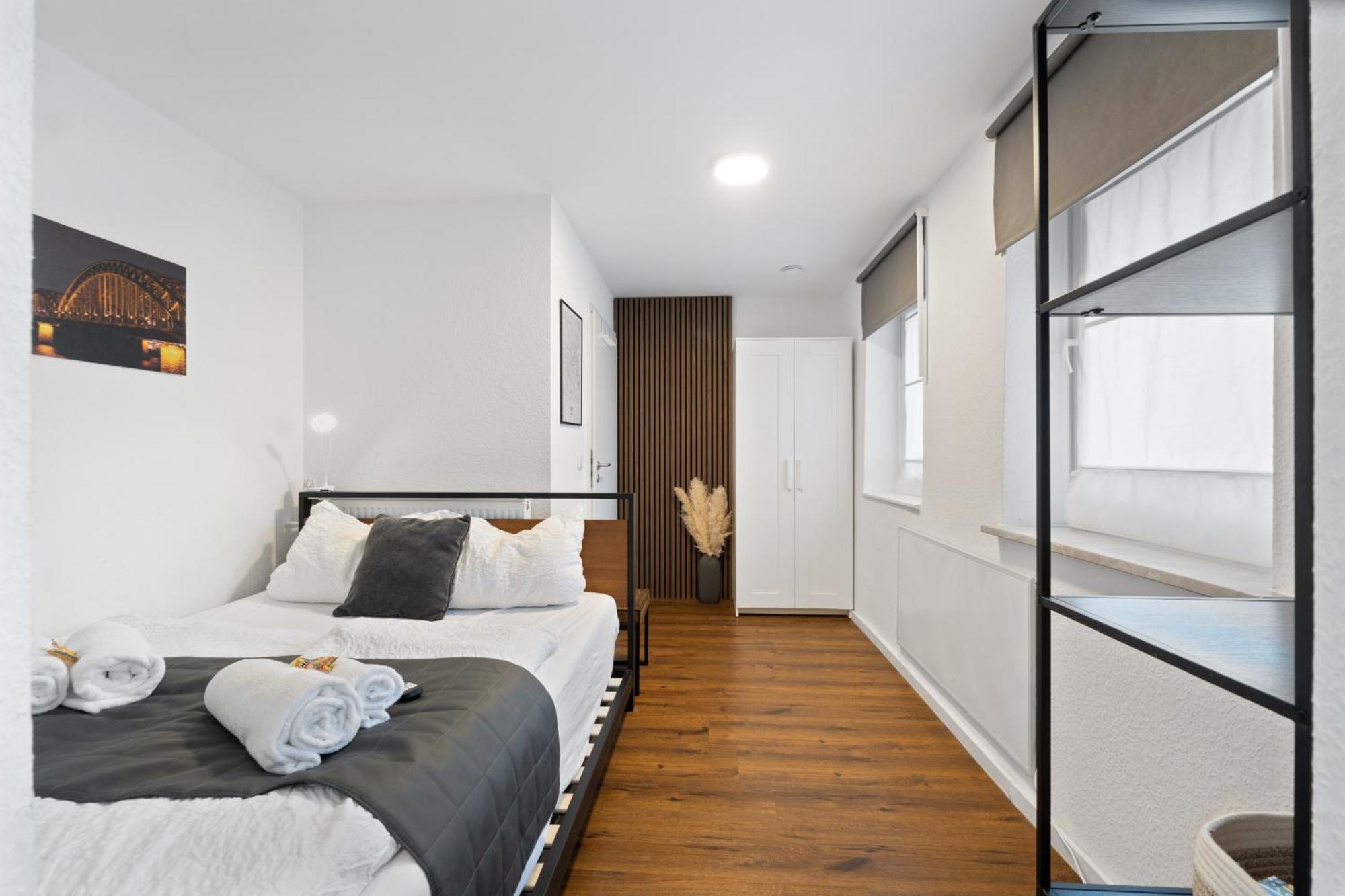 Modernes Apartement Am Rhein In Ruhiger Lage Cologne Exterior photo